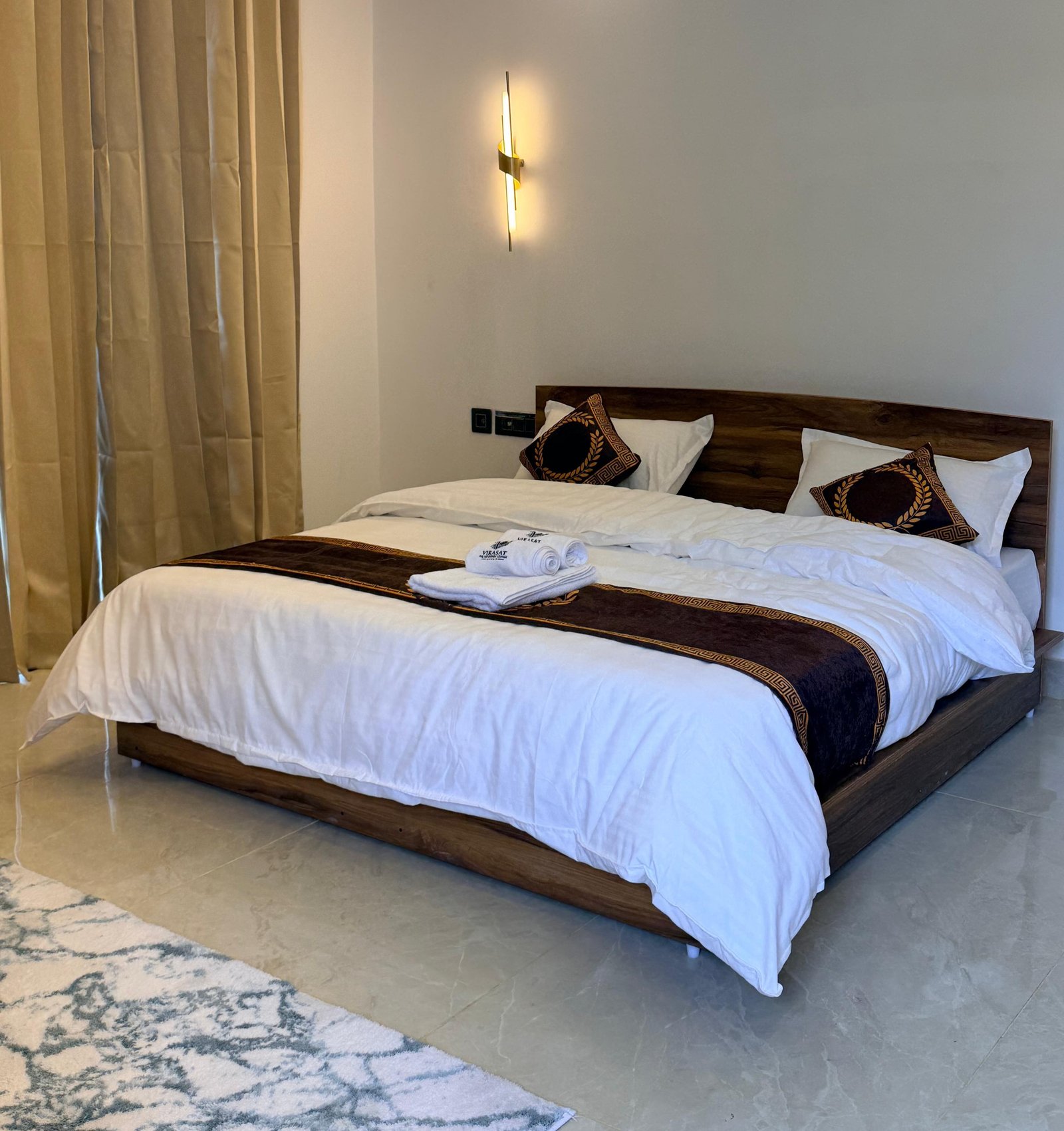 Deluxe Rooms